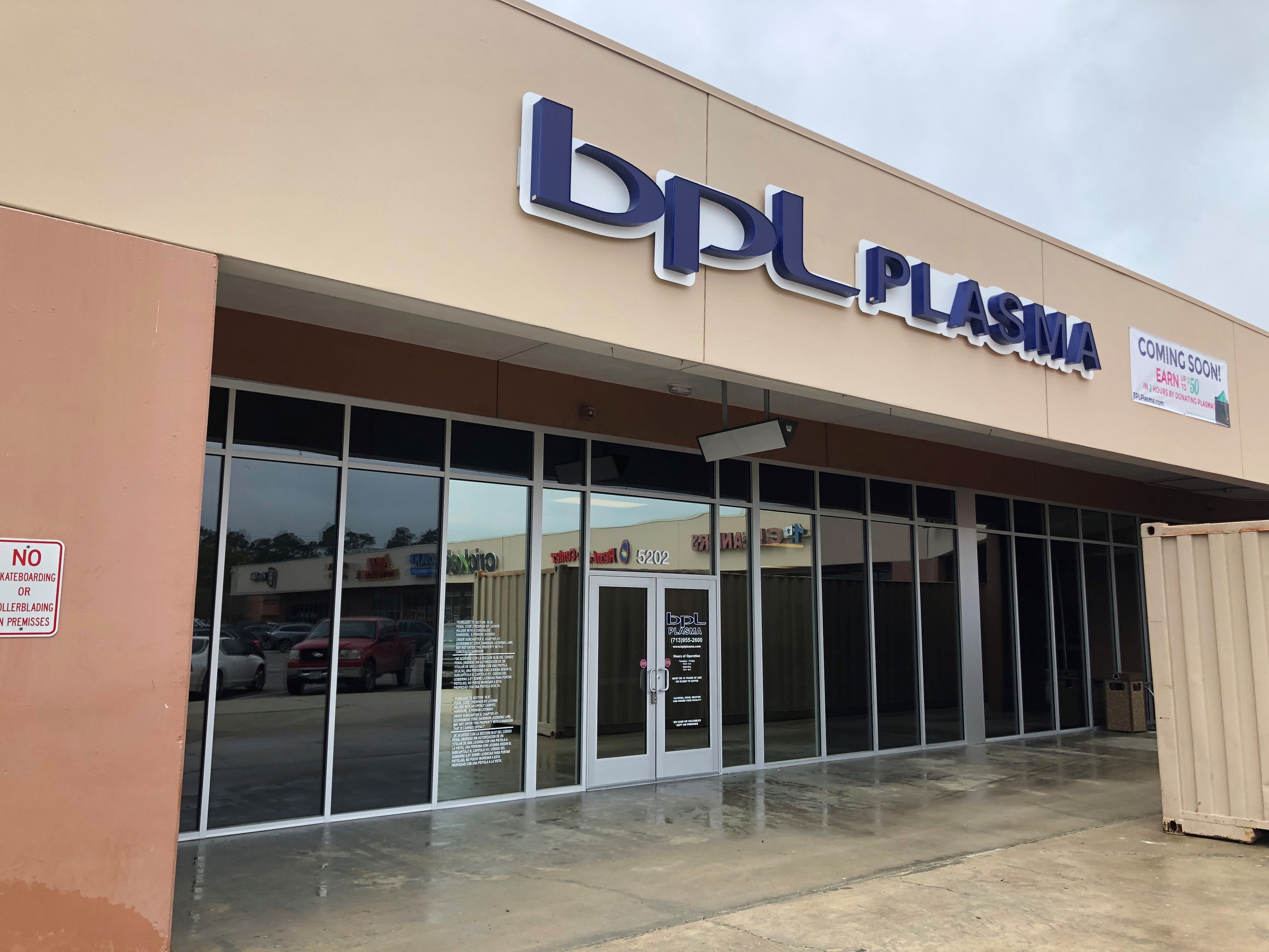 By donating plasma at our new Houston Aldine BPL Plasma center, you earn money and save lives!